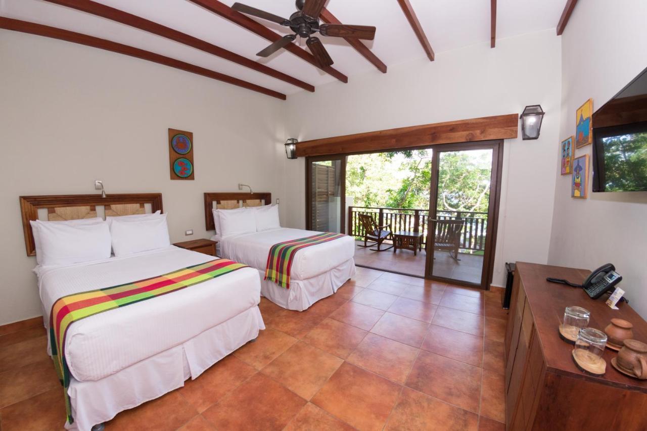 Pacaya Lodge And Spa La Laguna Exterior photo