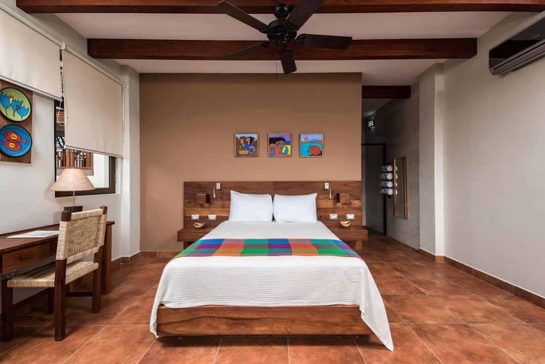 Pacaya Lodge And Spa La Laguna Exterior photo